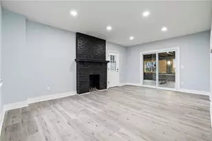 7826 Oak St, Ross Twp, PA 15237 - Photo 3