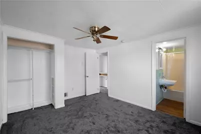 912 Hillsboro St, Pittsburgh, PA 15204 - Photo 9