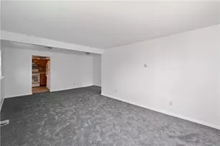 912 Hillsboro St, Pittsburgh, PA 15204 - Photo 3