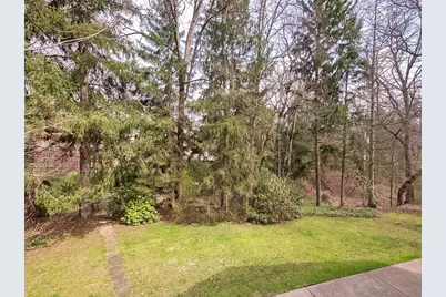 16 Woodland Drive, Pittsburgh, PA 15228 - Photo 37