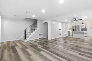 1011 Taylor St, North Versailles, PA 15137 - Photo 9