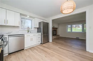 101 Meadow St, Peters Township, PA 15317 - Photo 11