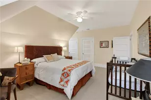 5900 Hampton St, Pittsburgh, PA 15206 - Photo 43