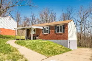 118 Courtney Dr, Pittsburgh, PA 15147 - Photo 3