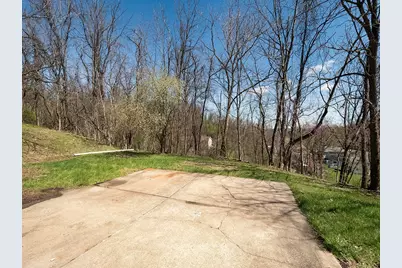 118 Courtney Dr, Pittsburgh, PA 15147 - Photo 29