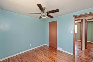 118 Courtney Dr, Pittsburgh, PA 15147 - Photo 19