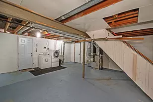 118 Courtney Dr, Pittsburgh, PA 15147 - Photo 27