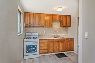 118 Courtney Dr, Pittsburgh, PA 15147 - Photo 13