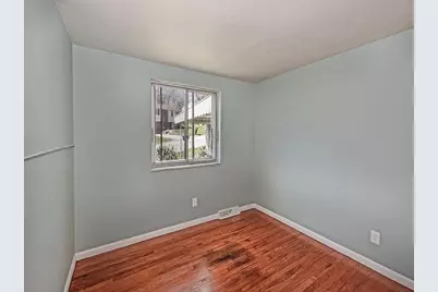 118 Courtney Dr, Pittsburgh, PA 15147 - Photo 23
