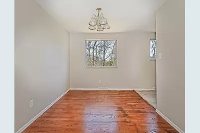 118 Courtney Dr, Pittsburgh, PA 15147 - Photo 11