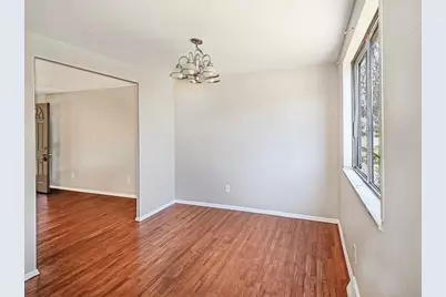 118 Courtney Dr, Pittsburgh, PA 15147 - Photo 9