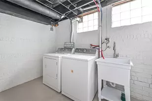 432 Mellon Ave, Baden, PA 15005 - Photo 33