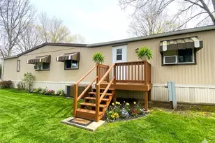 218 Moon Stone Ln, Hempfield Township, PA 15601 - Photo 1