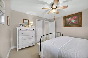 498 Balconade Dr, Pittsburgh, PA 15236 - Photo 21