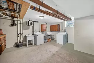 498 Balconade Dr, Pittsburgh, PA 15236 - Photo 27