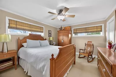 498 Balconade Dr, Pittsburgh, PA 15236 - Photo 17