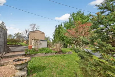 498 Balconade Dr, Pittsburgh, PA 15236 - Photo 35