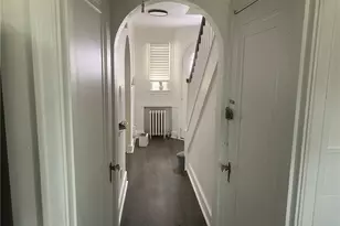 1926 Fairlawn St, Pittsburgh, PA 15221 - Photo 9