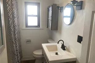 1926 Fairlawn St, Pittsburgh, PA 15221 - Photo 13