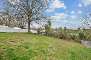 419 Amherst Ave, Moon/Crescent Twp, PA 15108 - Photo 29