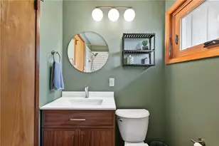 419 Amherst Ave, Moon/Crescent Twp, PA 15108 - Photo 21