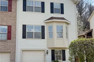 425 Georgetown Ct, Seven Fields Boro, PA 16046 - Photo 1