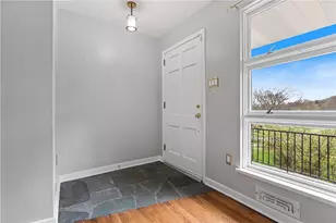 117 Maruth Dr, Ross Twp, PA 15237 - Photo 3