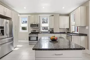 430 Stratton Ln, Pittsburgh, PA 15206 - Photo 11