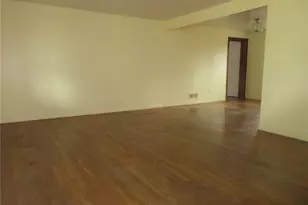 101 Surrey Dr, North Strabane, PA 15317 - Photo 5