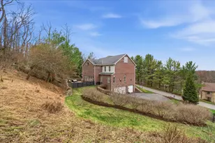 4066 Jupiter Dr, Hampton, PA 15101 - Photo 35