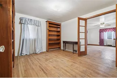 138 Enger Ave, Ross Twp, PA 15214 - Photo 9