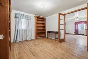 138 Enger Ave, Ross Twp, PA 15214 - Photo 9