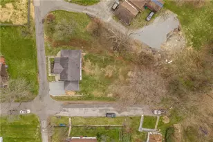 805 Monroe St, New Eagle, PA 15067 - Photo 33