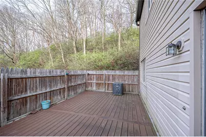 1455 Spreading Oak Dr #C, Scott Township, PA 15220 - Photo 11