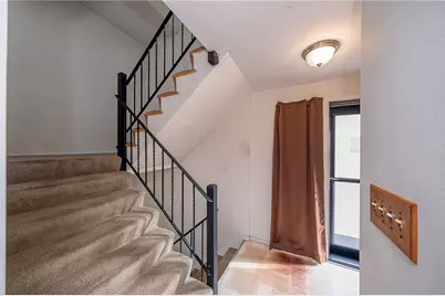 1455 Spreading Oak Dr #C, Scott Township, PA 15220 - Photo 13