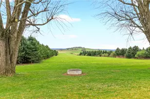 534 Harvest Dr, Milford Township, PA 15557 - Photo 9