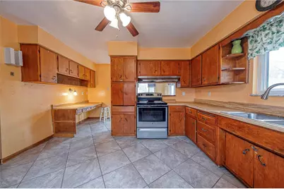 1757 Brodhead Rd, Moon/Crescent Twp, PA 15108 - Photo 11