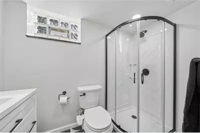 825 Venango Avenue, Pittsburgh, PA 15209 - Photo 25