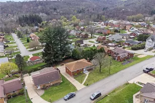 825 Venango Ave, Pittsburgh, PA 15209 - Photo 33