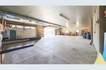 6430 Churchhill Road, Bethel Park, PA 15102 - Photo 9