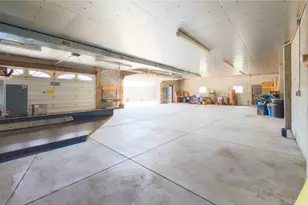 6430 Church Hill Rd, Bethel Park, PA 15102 - Photo 9