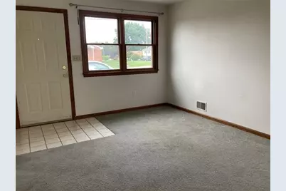 102 Park Drive #B, Delmont, PA 15626 - Photo 3