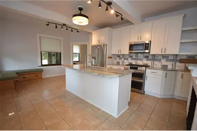 4323 Andover Ter, Pittsburgh, PA 15213 - Photo 7