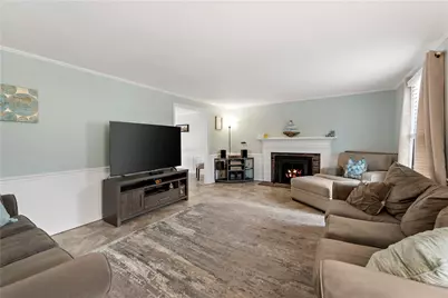 1717 Hathaway Ln, Pittsburgh, PA 15241 - Photo 3