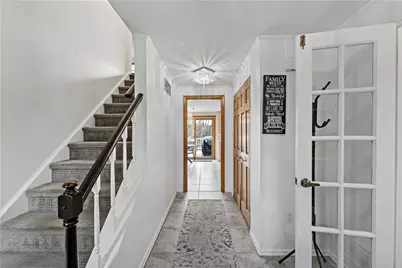 1717 Hathaway Ln, Pittsburgh, PA 15241 - Photo 13