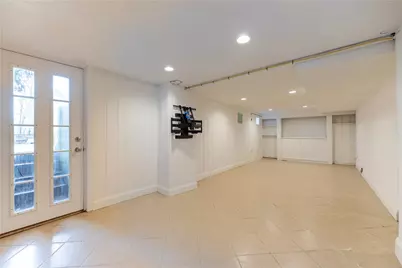 8 Pocono Drive, Green Tree, PA 15220 - Photo 39