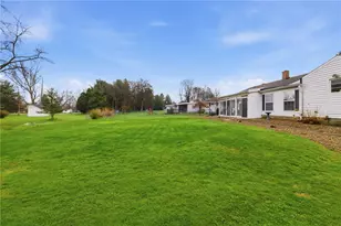 413 Summitview Dr, Neshannock Township, PA 16105 - Photo 35