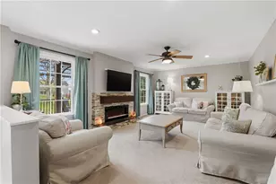 522 Grandshire Dr, Cranberry Township, PA 16066 - Photo 19