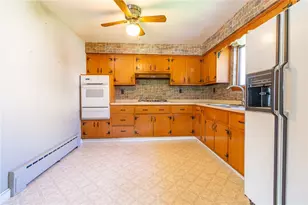 323 Indiana Ave, Avonmore, PA 15618 - Photo 11