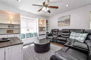 212 Montclair Ave, Pittsburgh, PA 15237 - Photo 11